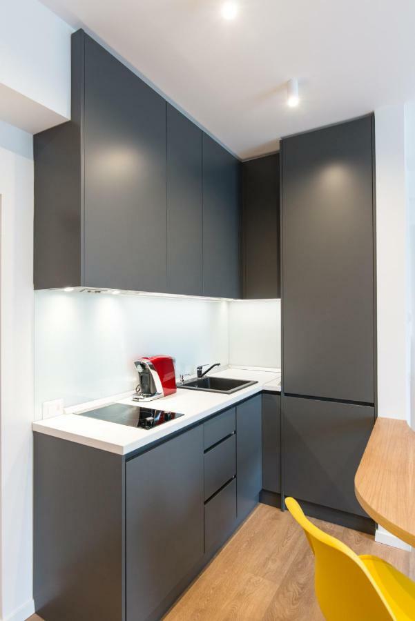 Arbans Elegant Apartment In The City Center ブカレスト エクステリア 写真