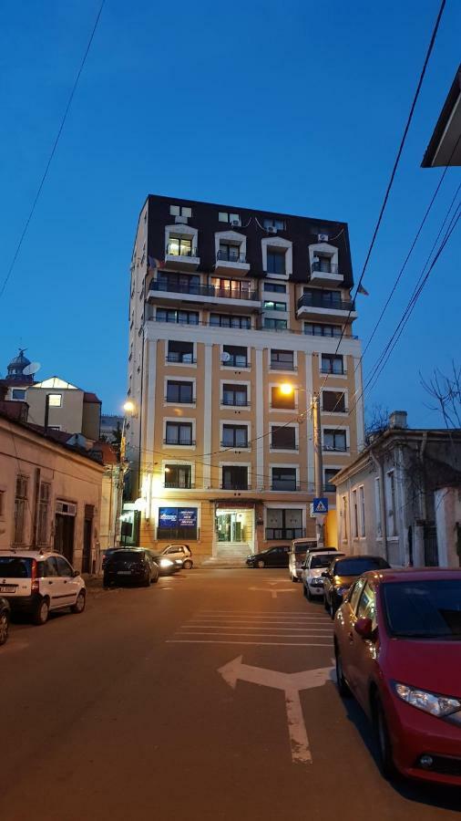 Arbans Elegant Apartment In The City Center ブカレスト エクステリア 写真